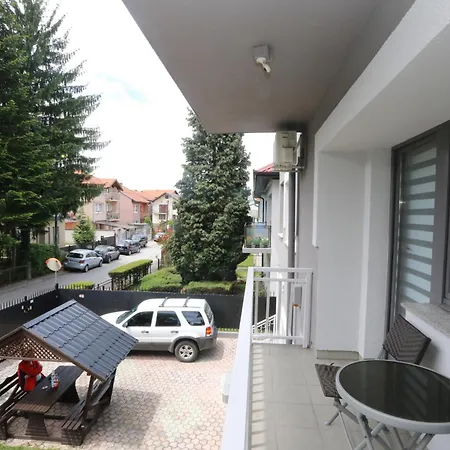 Pejton Ilidza *