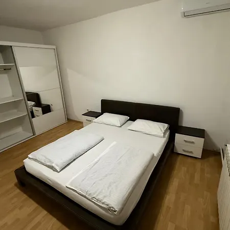 Pejton Ilidza * Sarajewo